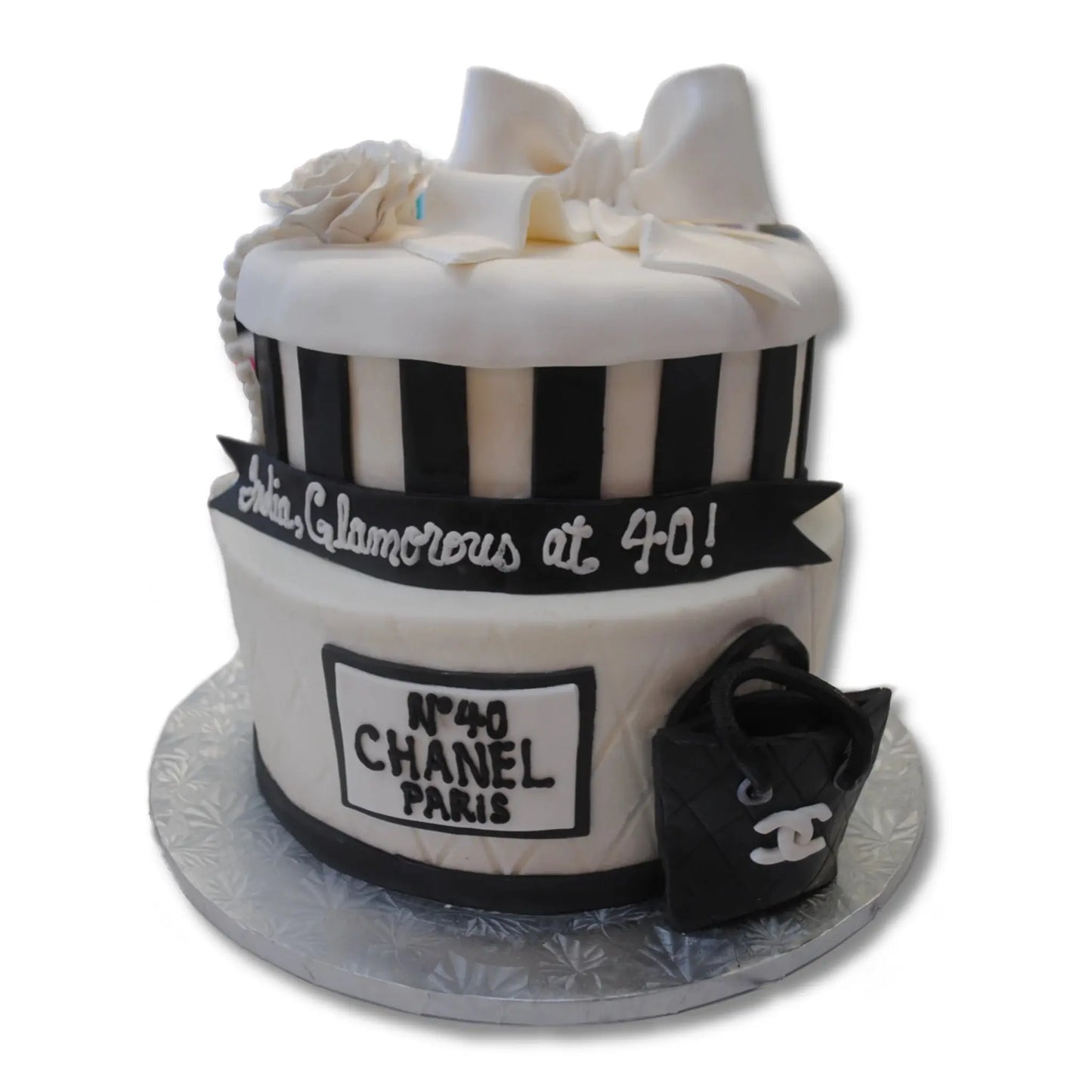 Glamorous at 40: Chanel Black and White That's The Cake Bakery